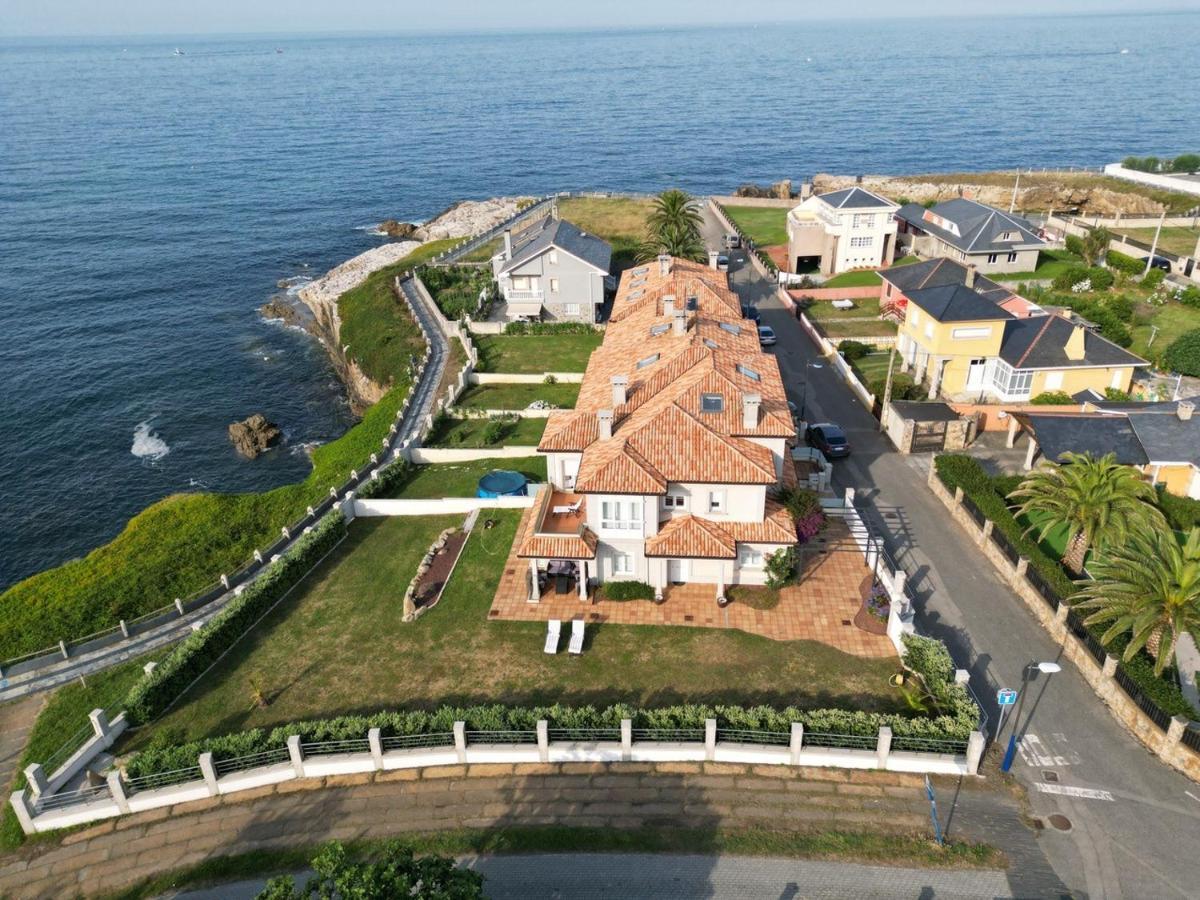 Chalet Pareado Con Jardin En 1ª Linea De Mar Villa Burela Exterior photo